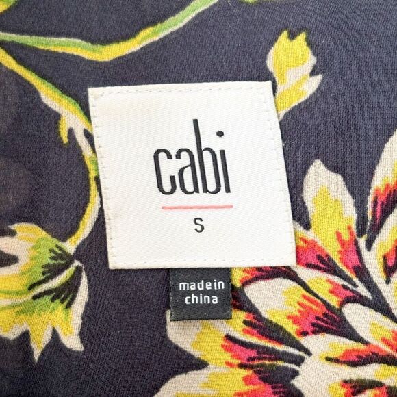 CAbi Daisy button down blouse Sz S - Picture 5 of 7